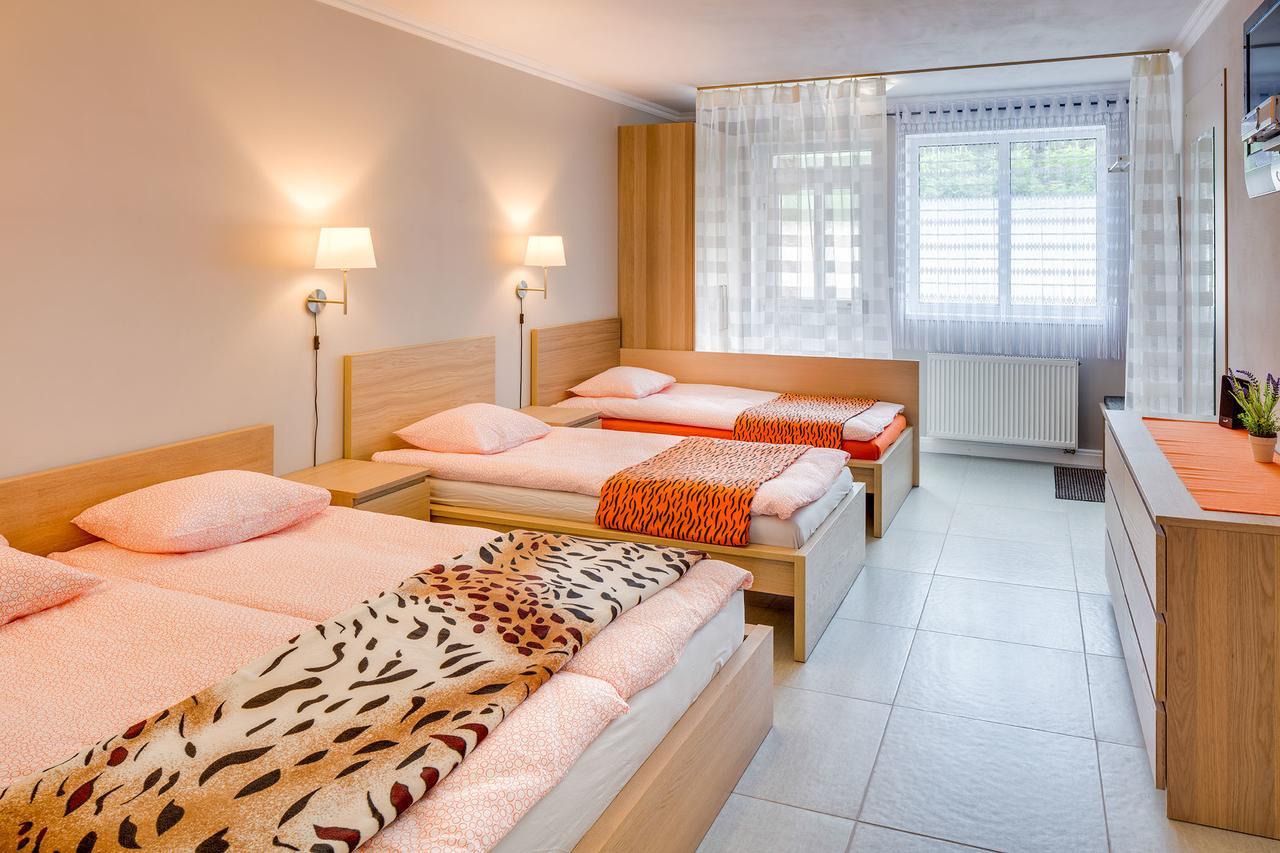Apartements Studio 964 Líbeznice 外观 照片