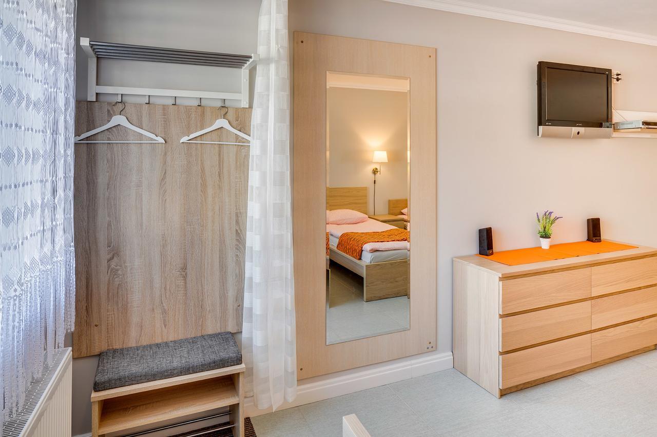 Apartements Studio 964 Líbeznice 外观 照片